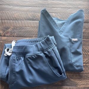 Figs Women’s Dark Harbor Set - Catarina top Large / Large Petite joggers